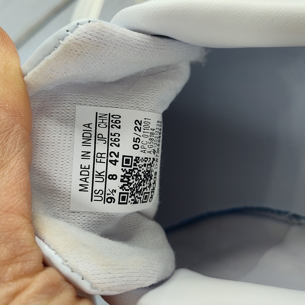 Adidas Original Stan Smith Sneakers - Picture 12 of 12